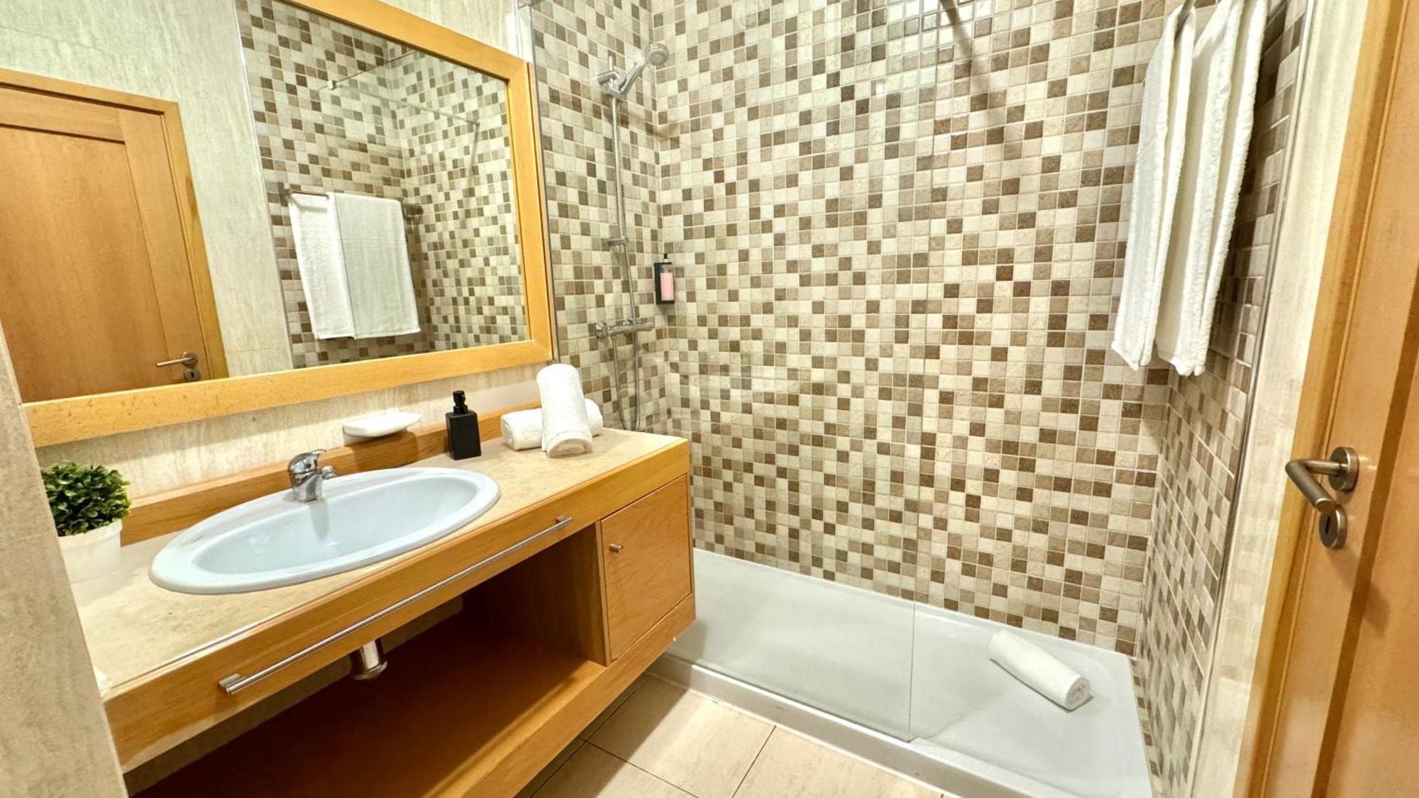 Praia Da Rocha, 502, Charming Apartment, Air Conditioning, Swimming Pool,Free Wifi, Faia By Ig 포티마오 외부 사진